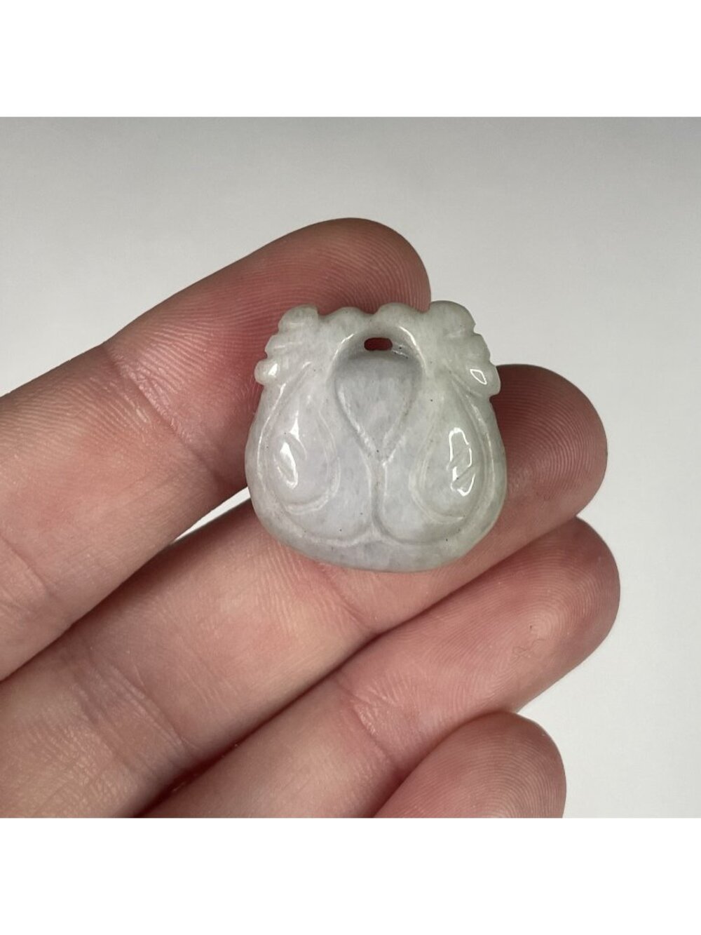 20th C. Chinese Hand Carved Jade Netsuke Pendant w/ Slit Jewelry Asian Art